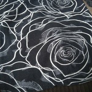 Unicorn Lularoe Tc roses